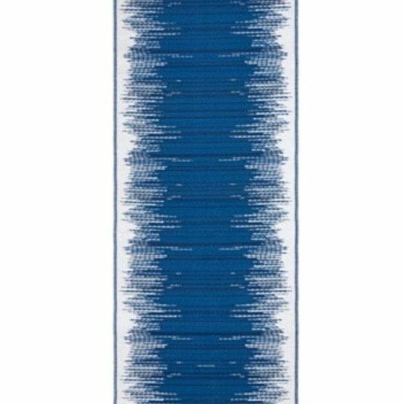 IKEA SOMMAR 2016  OUTDOOR RUG 2'6" x 6'7" blue/wht - Picture 1 of 5